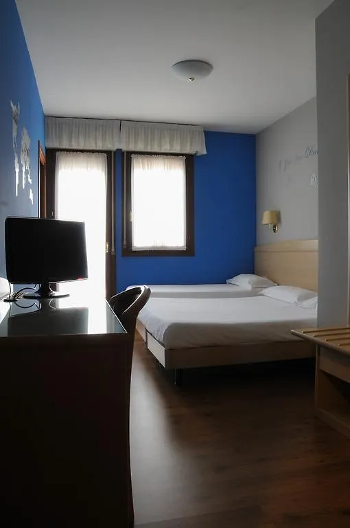 Hotel Marco Effe Mestrino 3*,